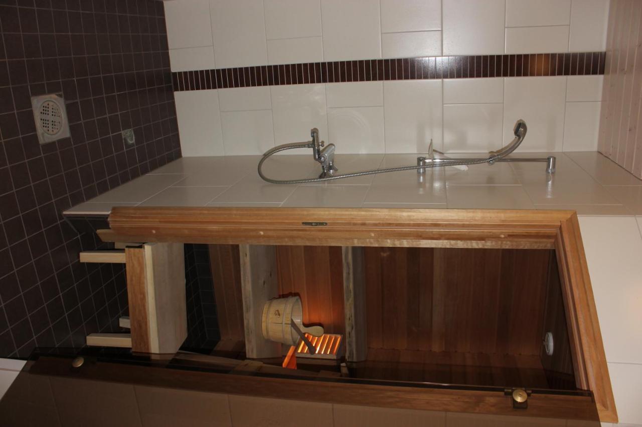 Lyhdyn Tila Hotel Kaarina Esterno foto