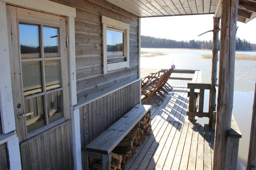Lyhdyn Tila Hotel Kaarina Esterno foto